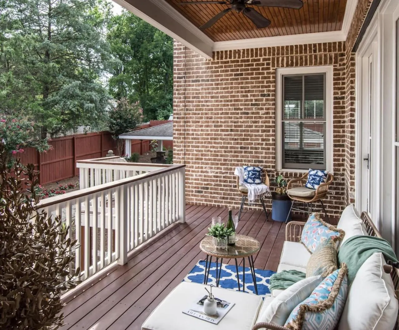 Holiday home Luxe Large Home With Movie Room, Hot Tub, Garage Nashville