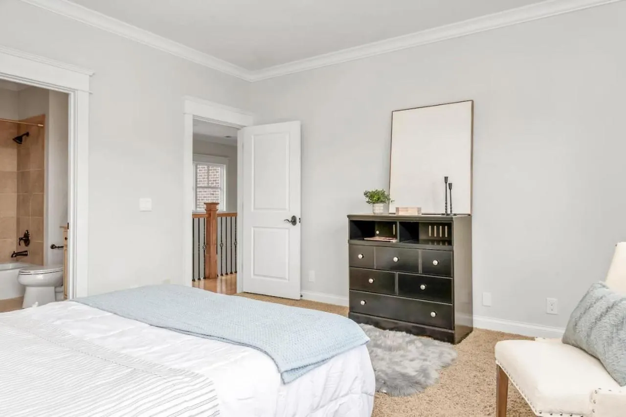 Luxe Large Home With Movie Room, Hot Tub, Garage Nashville